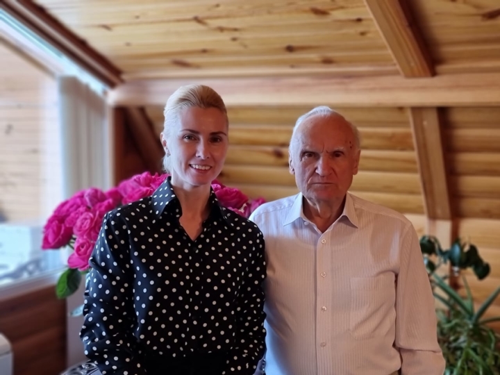 Поздравление Александра Ильича Осипова с Днем рождения от Елены Мильской