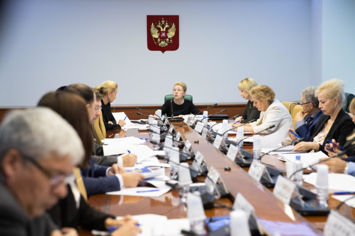 Елена Мильская рассказала в Совете Федерации о работе горячих линий по приему информации о запрещенном контенте