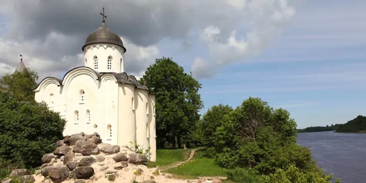 В Ленинградской области отреставрируют храмы XII-XII веков